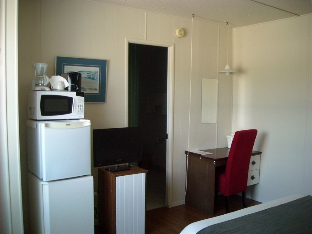 Motel Le Noroit L'Anse-au-Griffon Luaran gambar