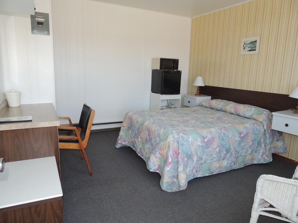Motel Le Noroit L'Anse-au-Griffon Luaran gambar