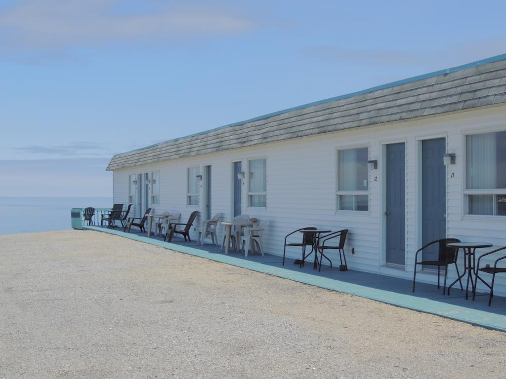 Motel Le Noroit L'Anse-au-Griffon Luaran gambar